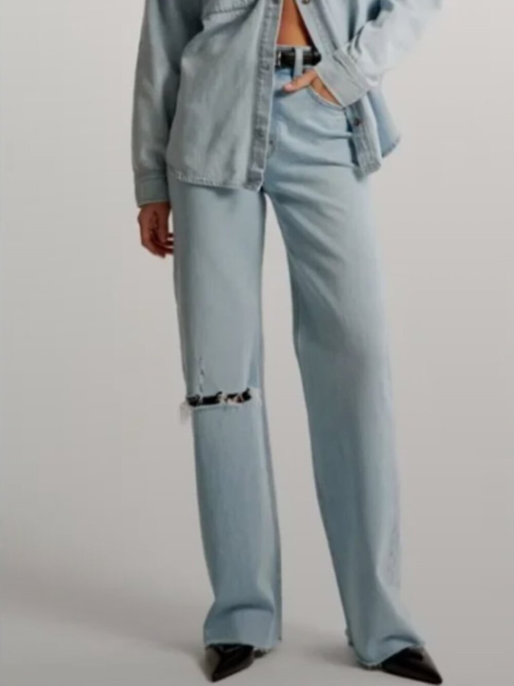 Abercrombie & Fitch High Rise The 90s Relaxed Jean | 37 Short